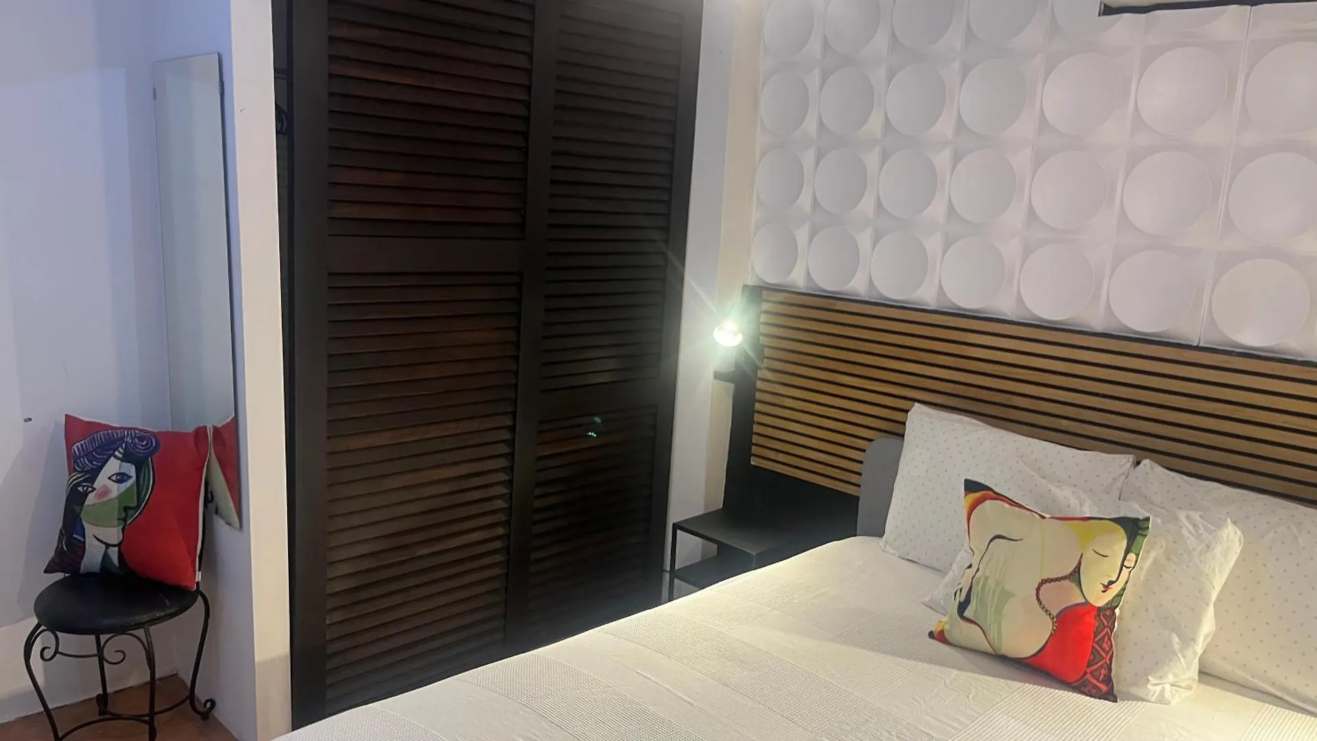 The Local Loft In San Juan 아파트